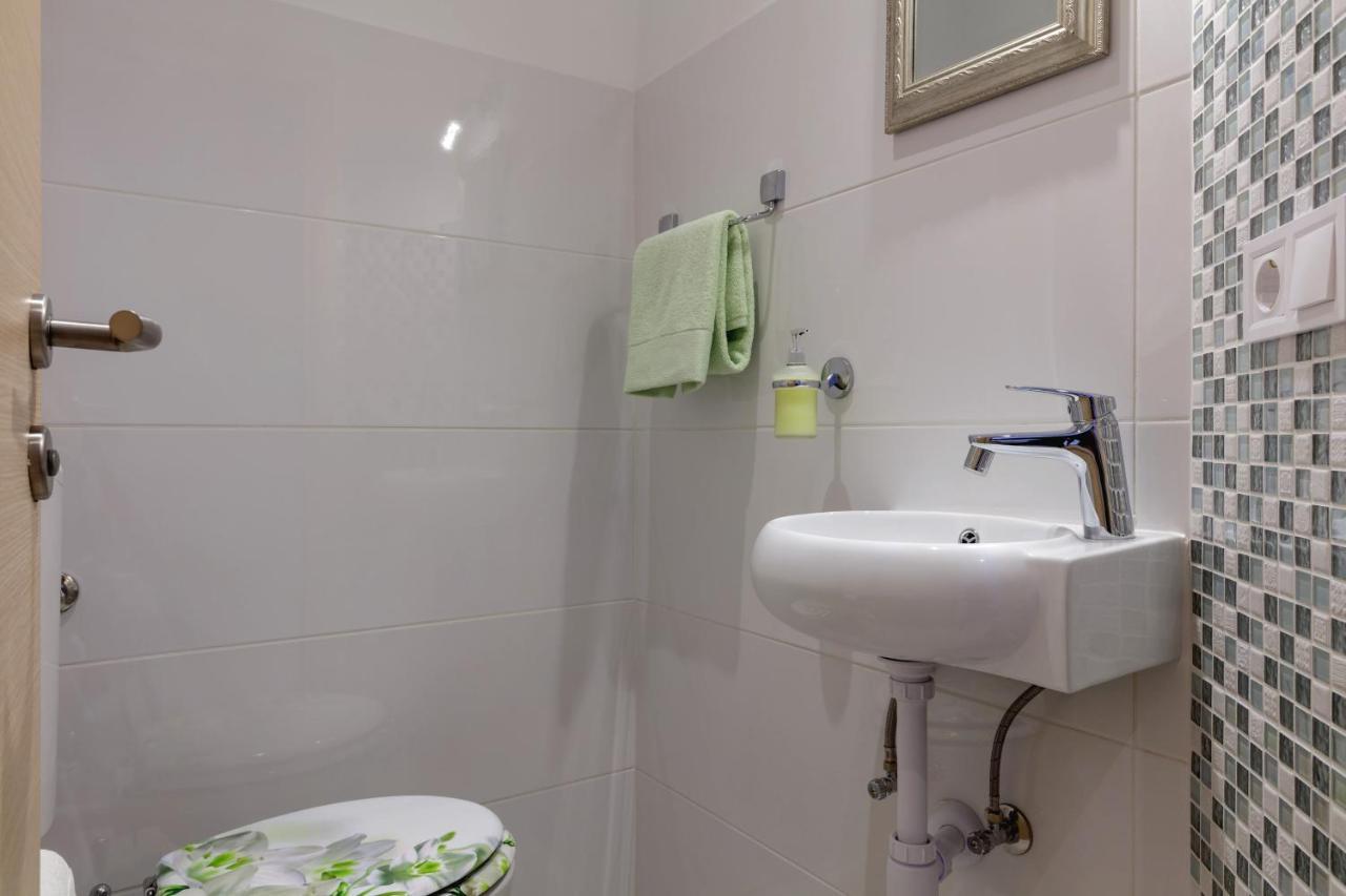 Sunny Garden Adria Apartment Сплит Екстериор снимка