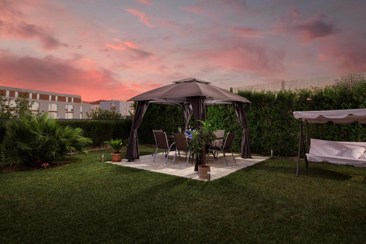Sunny Garden Adria Apartment Сплит Екстериор снимка