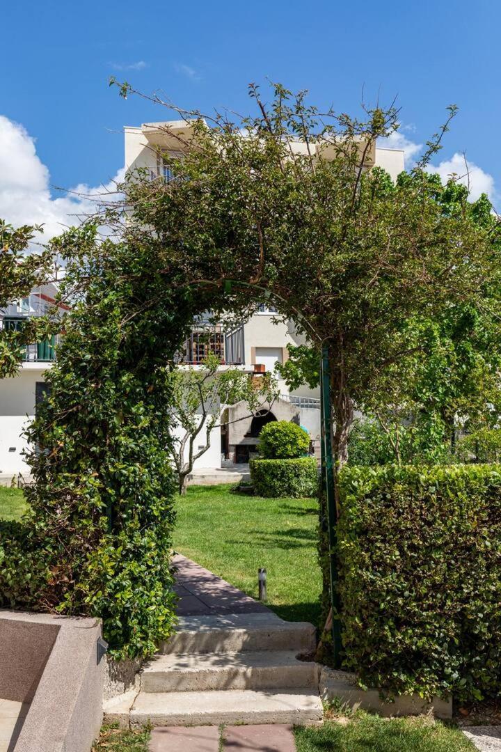 Sunny Garden Adria Apartment Сплит Екстериор снимка